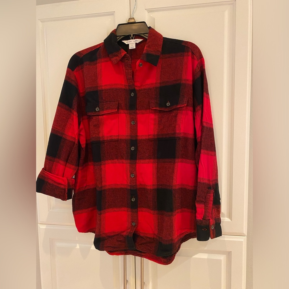 Woman’s buffalo plaid shirt from Old Navy